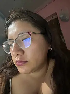 DirtyCerezita webcam