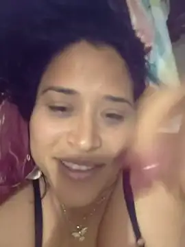 Alejandrava live cam on StripChat