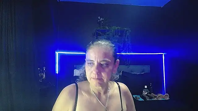 sasi_luna webcam