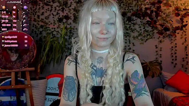 tattoo_art_baby webcam