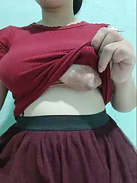 Shine_Mai webcam