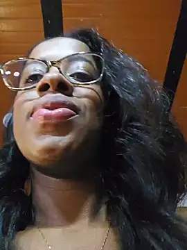 Im_Camila__ webcam
