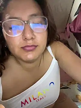 DirtyCerezita webcam