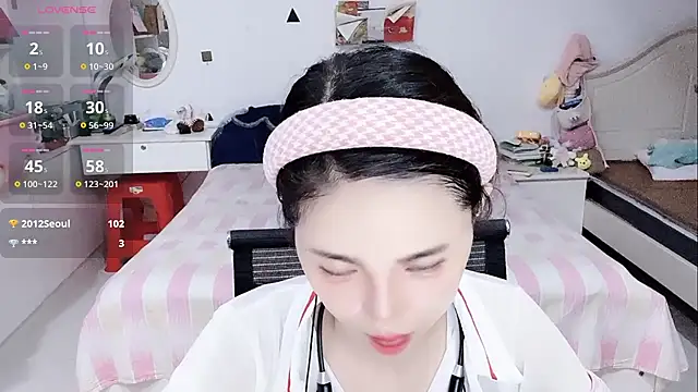 miaomiao-99 webcam