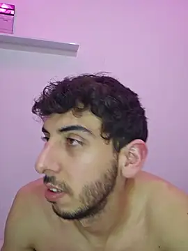 LeoyNicky98 webcam