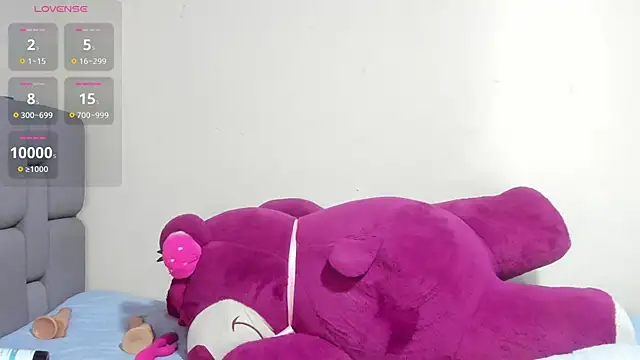 samanta_joness live cam on StripChat