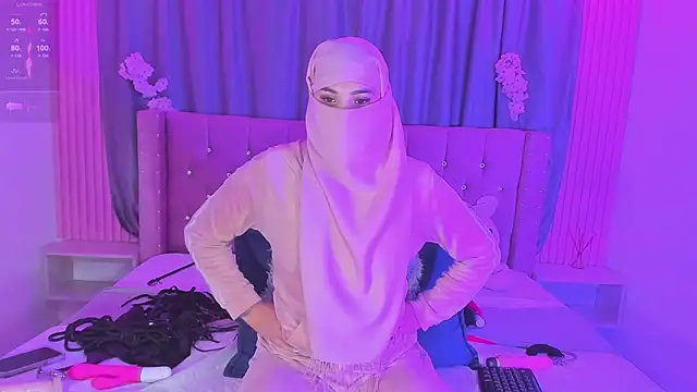 Nayla-Mouna webcam