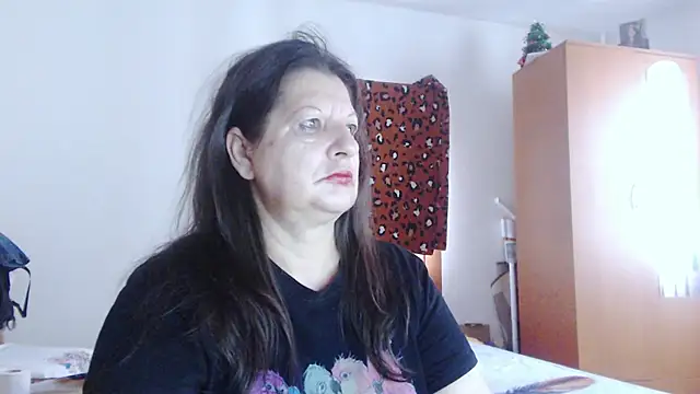 ExtasyMature webcam