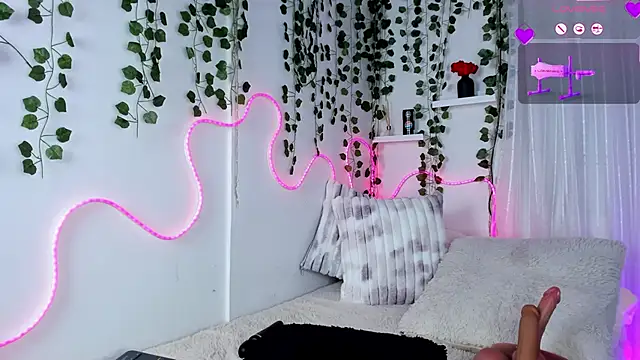 Samii_Evans webcam