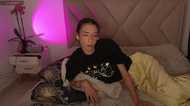 Bonnieshyy webcam
