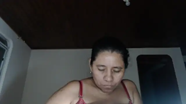 adrixxx38 webcam