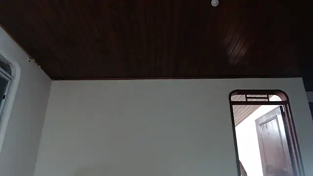 adrixxx38 live cam on StripChat