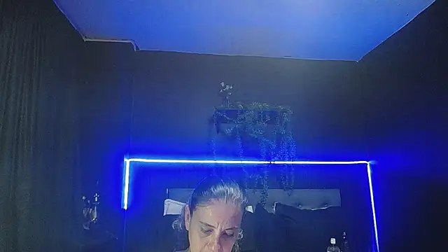 sasi_luna 😴 naked cam