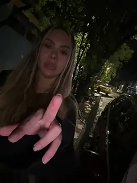 lindaandtony webcam