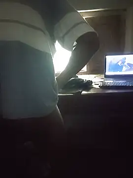 5izeBoya live cam on StripChat
