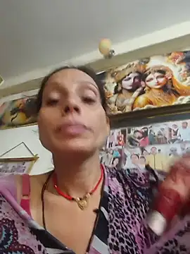 Sexy-Suhani2 live cam on StripChat