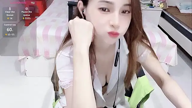 miaomiao-99 webcam