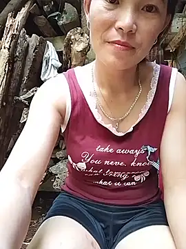 Heryy_xx live cam on StripChat