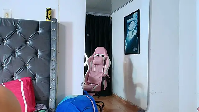 GraceWallace_ webcam