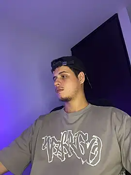 BjornSteel live cam on StripChat