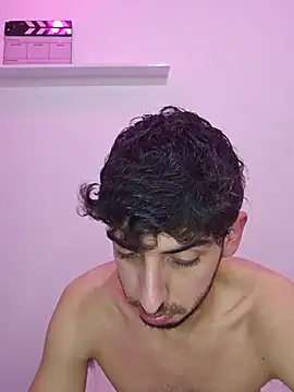 LeoyNicky98 webcam