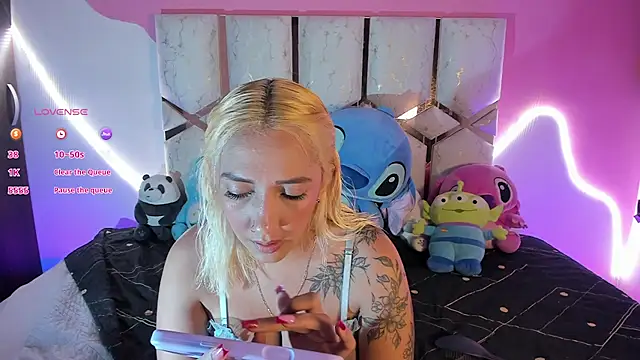 Amanda_klaire webcam