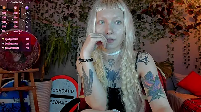 tattoo_art_baby webcam