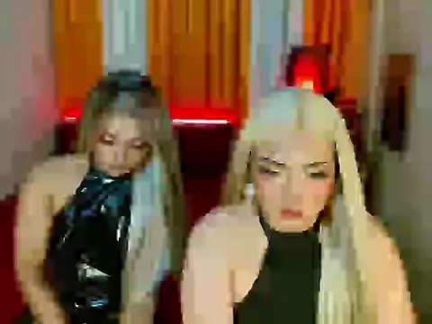 Phenomenal_Shemale webcam