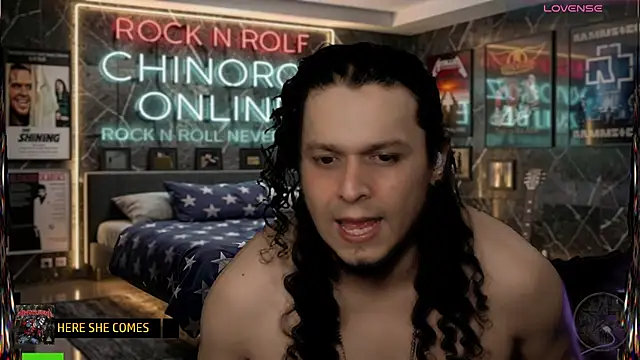 chino_roz live cam on StripChat