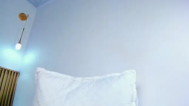 Sarita__Gomez webcam