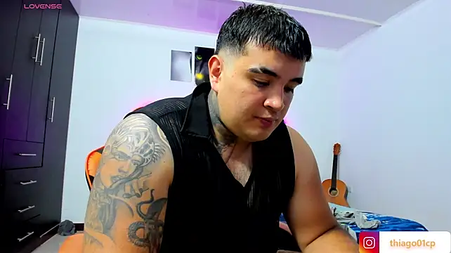 thiago__cp01 live cam on StripChat