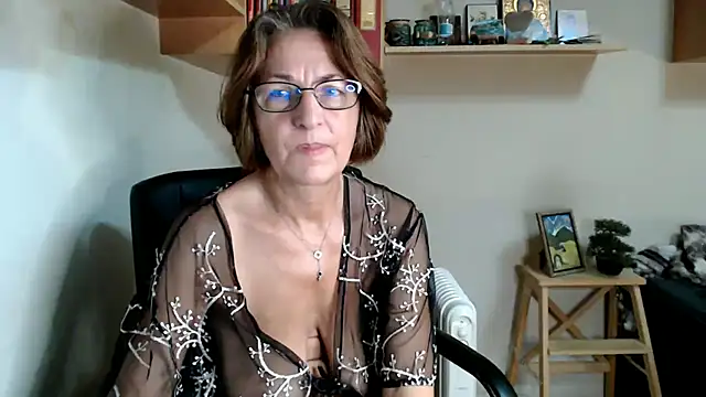 katemodel webcam