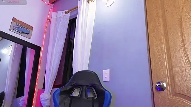 Veronica_111 webcam