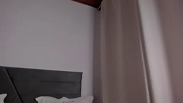 jazlinn4 webcam