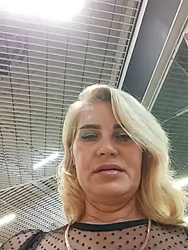 JennyOMay webcam