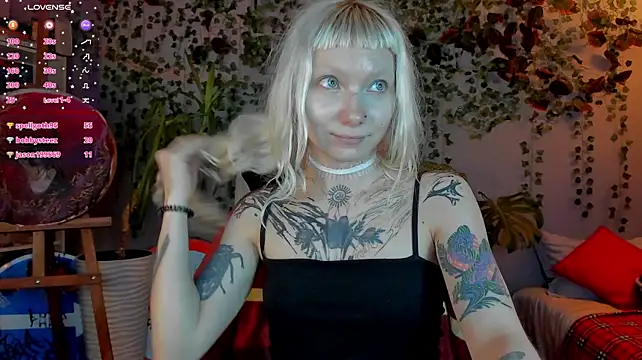 tattoo_art_baby webcam
