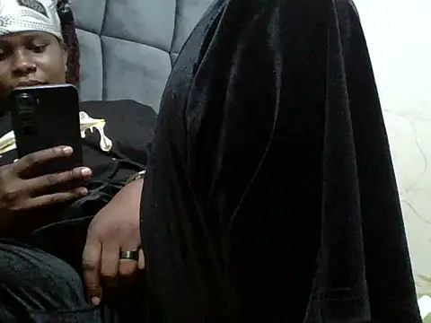 yummyychocolate_ live cam on StripChat