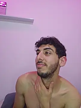 LeoyNicky98 webcam