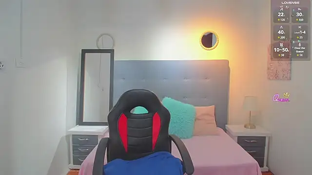 Mitsuri_Smith webcam
