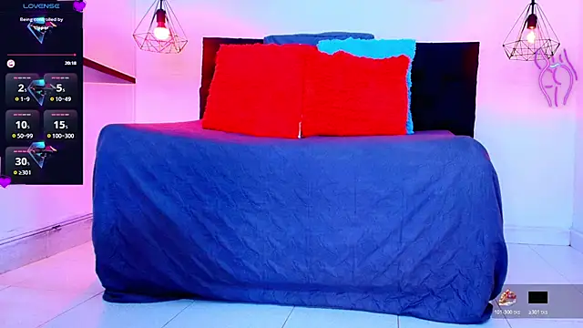 hilary_banks1 live cam on StripChat