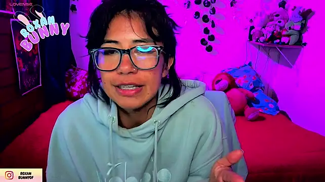 Roxanbunny1 webcam