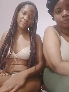 bigtitssxx webcam