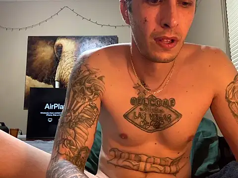 JuicyJoshy webcam