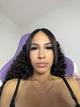 Miaa_love6969 webcam