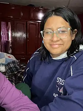 sarah12333 webcam