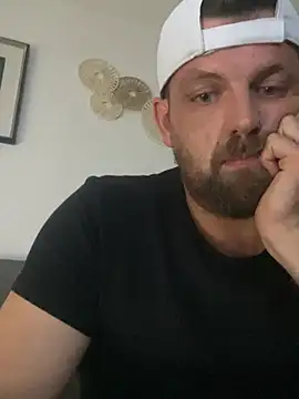 madmiki webcam