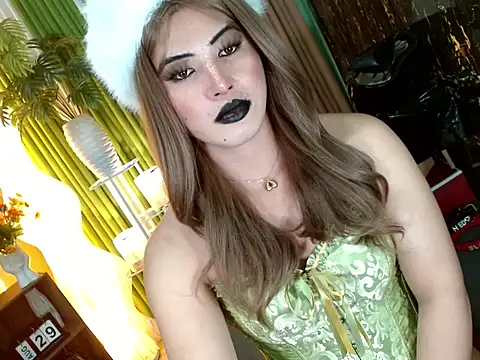 Queen_kendalx19 webcam