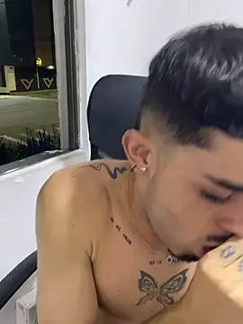 NikoStone_ webcam