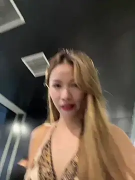 sharony_x webcam