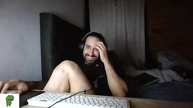 coolfriki webcam